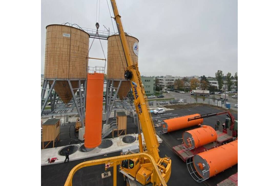 Salzlöseanlagen und Soletanks für die Stadt Wien in Polemmer Orange