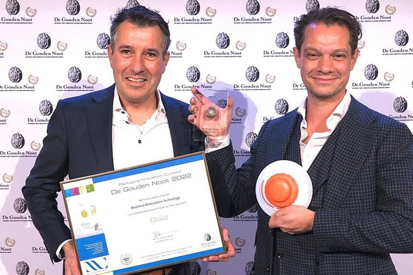 Masterpack Group gewinnt den Verpackungsinnovationspreis Masterpack Group ist Gewinner von ”De Gouden Noot 2022”, dem weltweit kompetitivsten Wettbewerb für Verpackungsinnovationen.