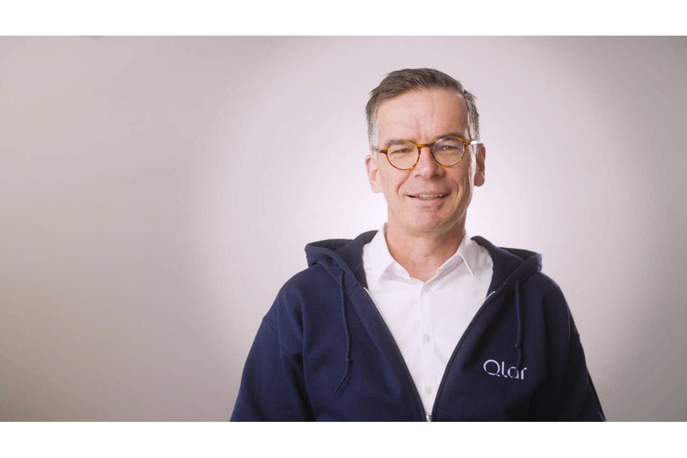 Climate-neutral circular economy: Schenck Process becomes Qlar Schenck Process will rebrand to Qlar on 13 May 2024, extending its focus on digitally enabled and sustainable solutions.