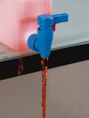 Ablasshahn Compact Raumsparendes Design