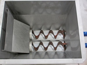 VA Dosierbunker mit 2 Austragschnecken zum Kauf bei Surplus Select
