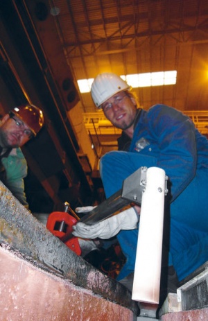 ECcast - Elektromagnetische-Gießspiegelmessung 