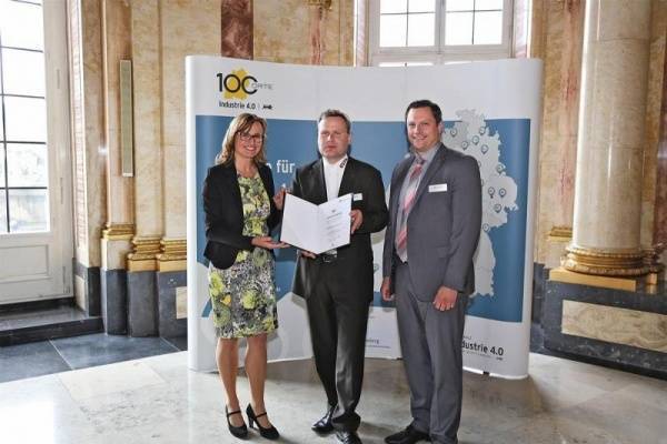 Auszeichnung für ESTA Absaugtechnik 100 Orte für Industrie 4.0 in Baden-Württemberg