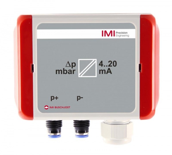 Robuster Messumformer von IMI Buschjost in neuem Design Montagefreundlich dank praktischer Scharniertechnik