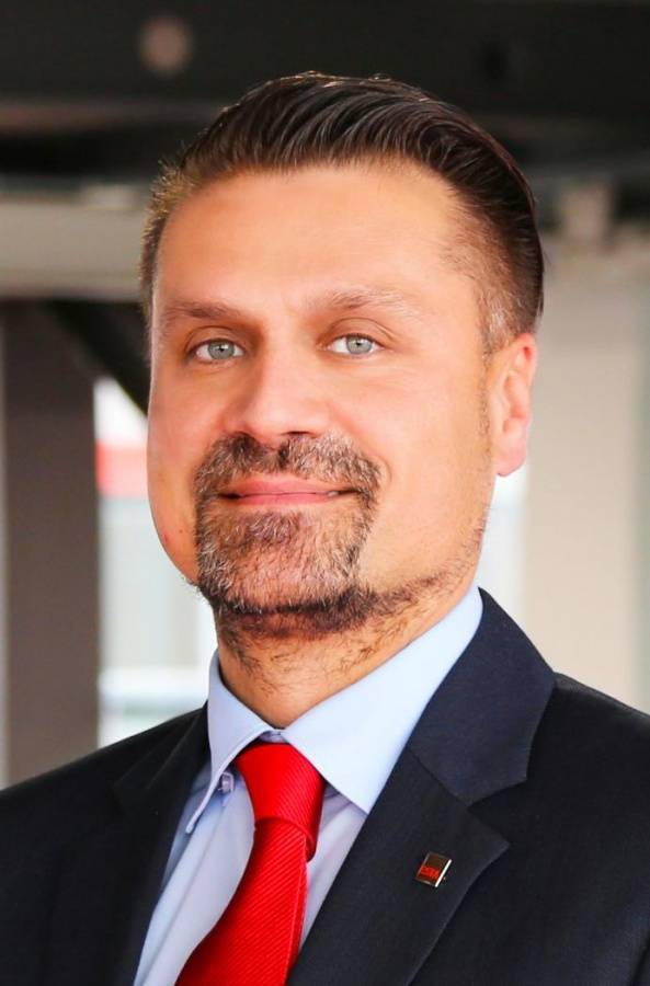 ESTA Absaugtechnik: Neuer Leiter Gesamtvertrieb Daniel Palmeiro Rohleder (42) übernimmt ab sofort die Leitung des Gesamtvertriebs bei Esta