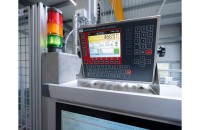 Automatisierte IBC-Abfüllung mit Steuerung von SysTec